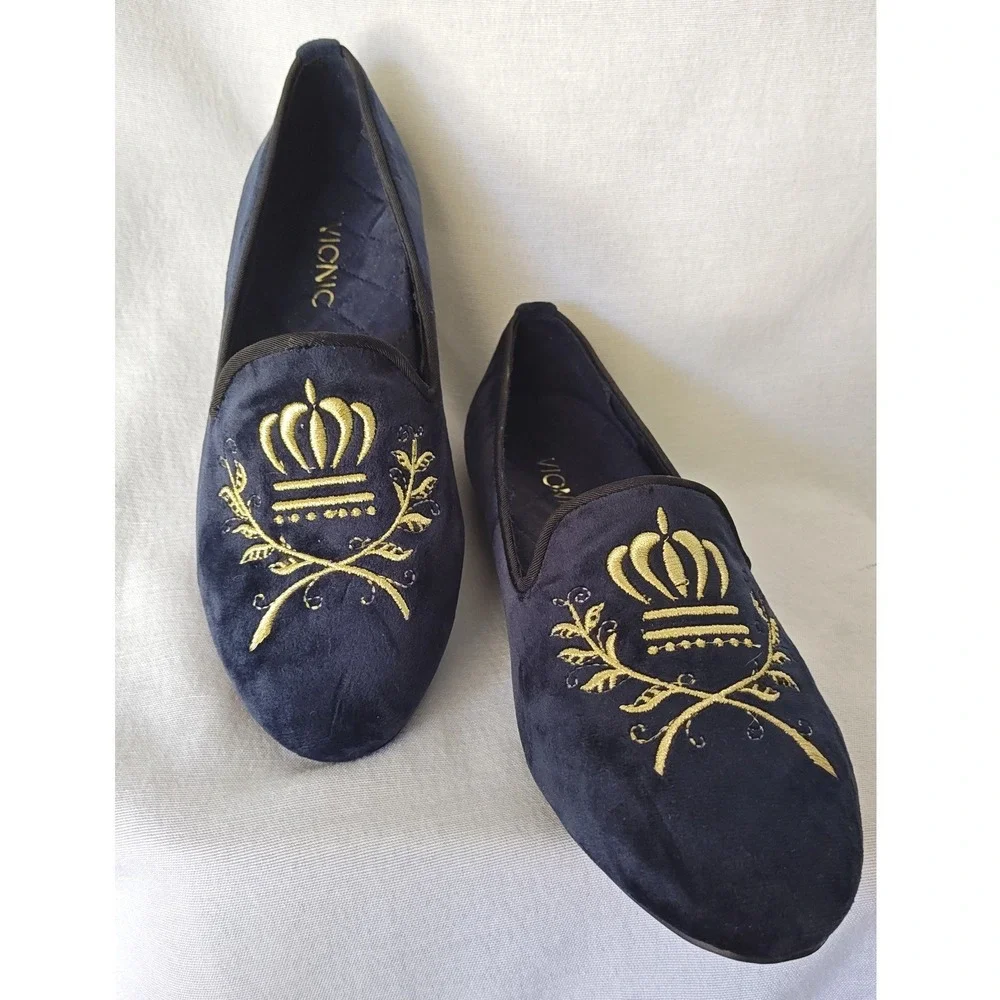 Vionic Romi Loafer Smoking Slippers Navy Blue Velvet Gold Embroidered Crest  8.5
